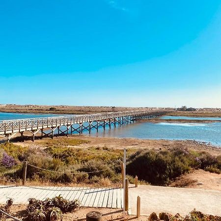 Beautiful Apartment For Rent In Quinta Do Lago With Excellent Resort Facilities Close To Lake And Beach. Quinta do Lago Exterior photo