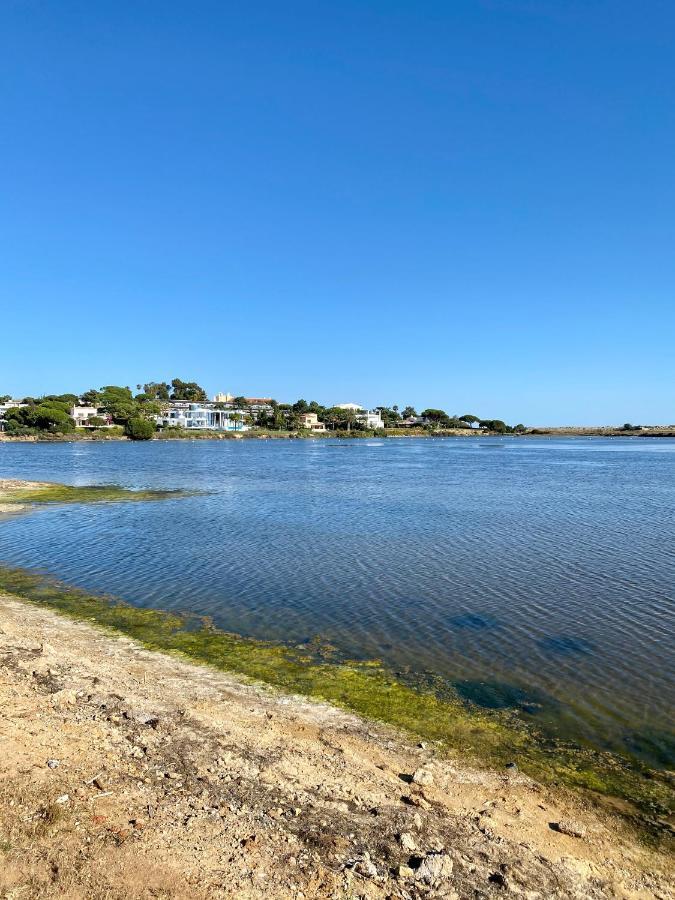 Beautiful Apartment For Rent In Quinta Do Lago With Excellent Resort Facilities Close To Lake And Beach. Quinta do Lago Exterior photo